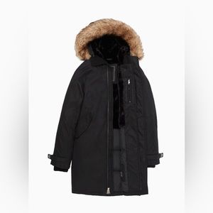 Aritzia TNA Avoriaz Parka - Vegan Fill - Size Small